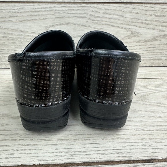 Dansko Black w/ Gold Silver Glitter Lines Plaid Clogs Womens EU 37‎ / US 6.5-7 - Picture 5 of 7